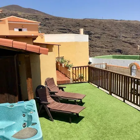 La Casa De Madera Villa
